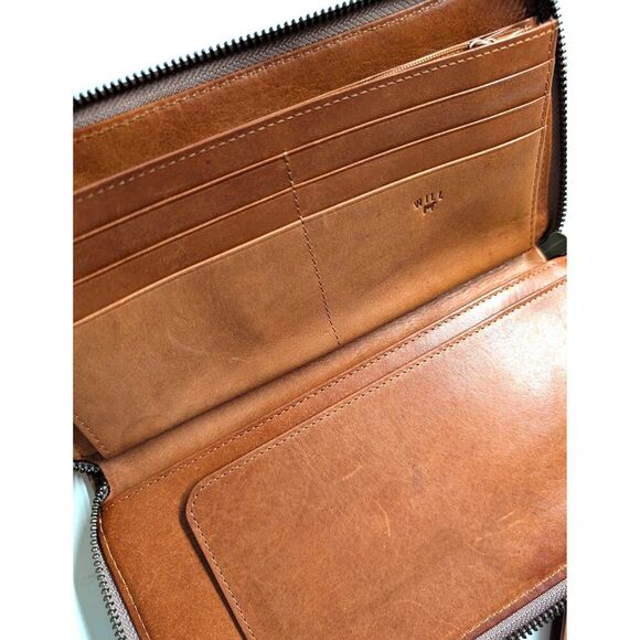 Will Leather Goods Zip Around Large Bifold Clutch Wallet Wristlet Brown - Picture 4 of 8